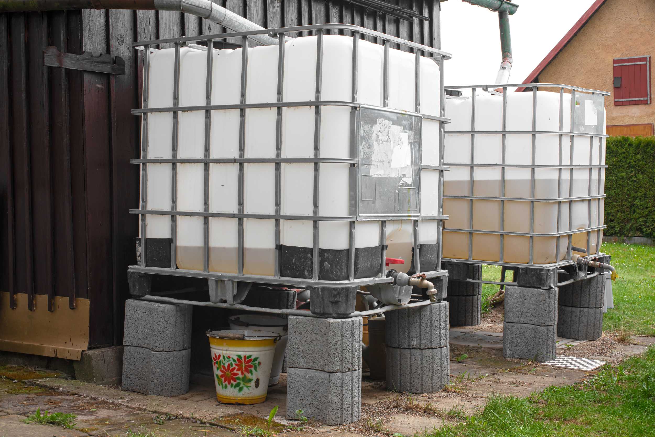 corrugated water tank